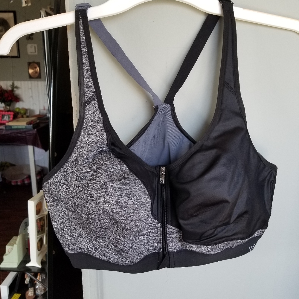 V.S Sports bra
